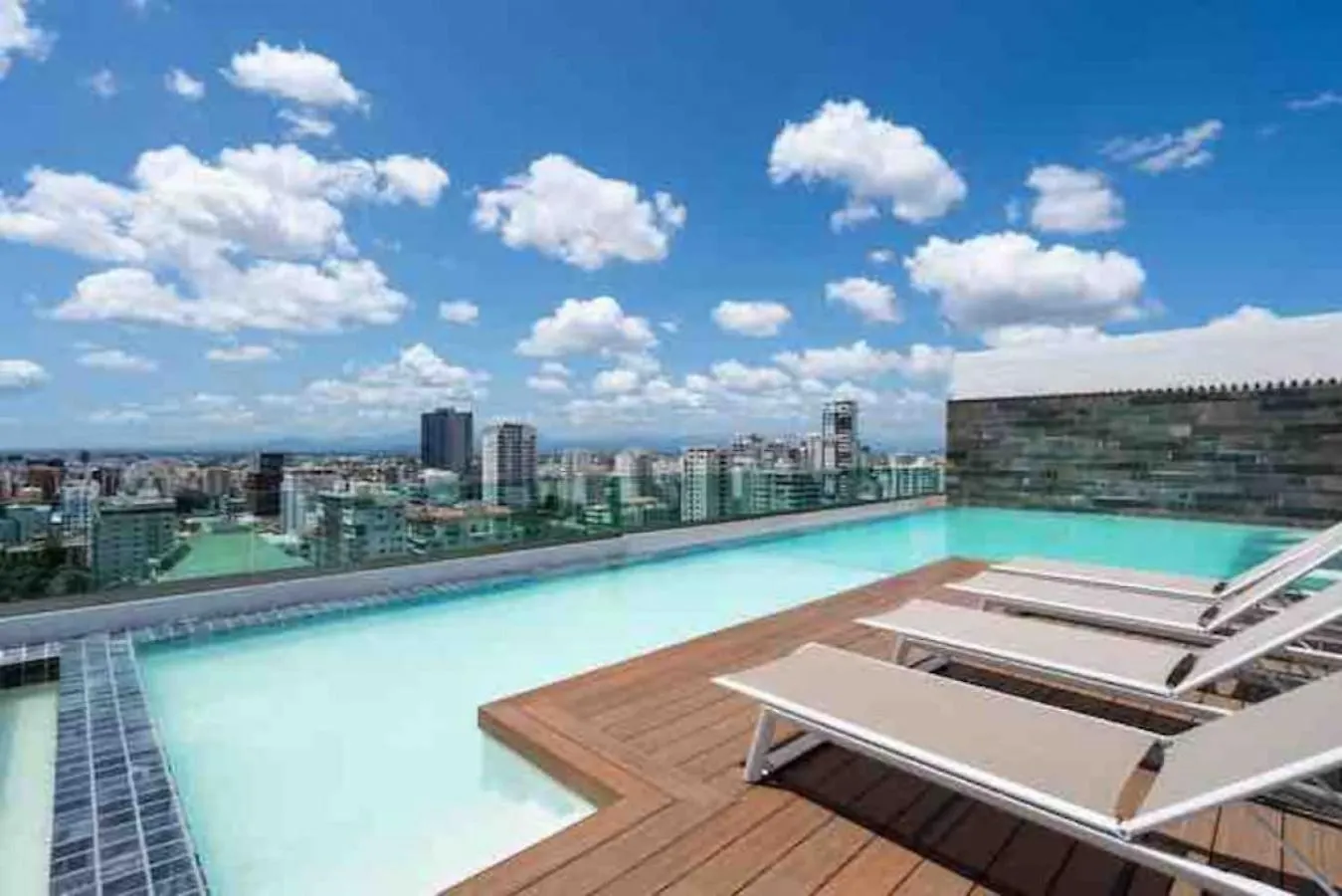 Apartman Upscale Centric Apt Near All Los Prados
